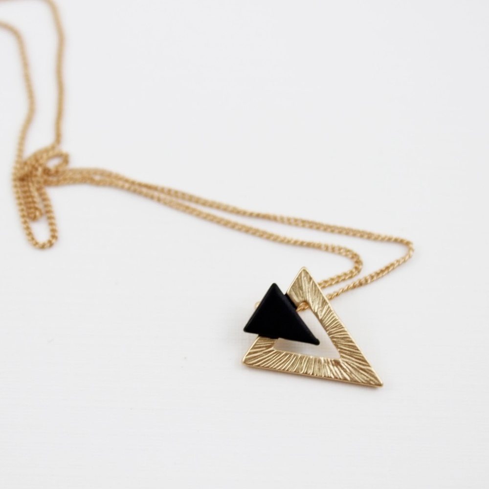 ❗SALE❗Geometric Triangular Golden Necklace